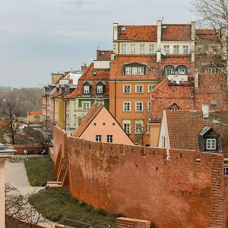 Old Town By Renters Apartman Varsó