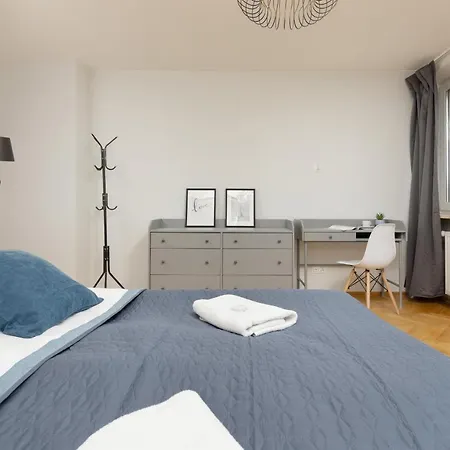 Old Town By Renters Warsaw